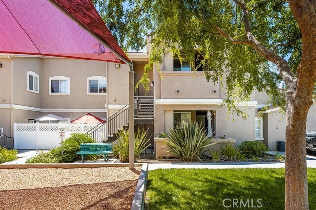 Foto del edificio - 41410 Juniper St