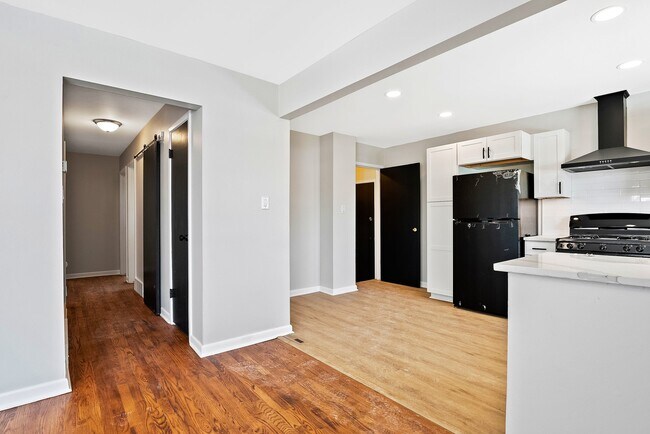 Foto del edificio - 10715 Clarkson Ct