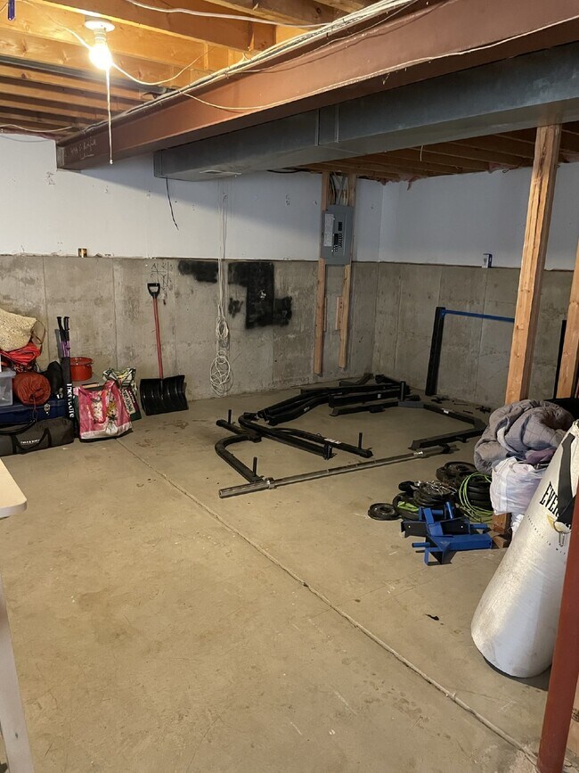 Building Photo - 4144 S Richfield Way