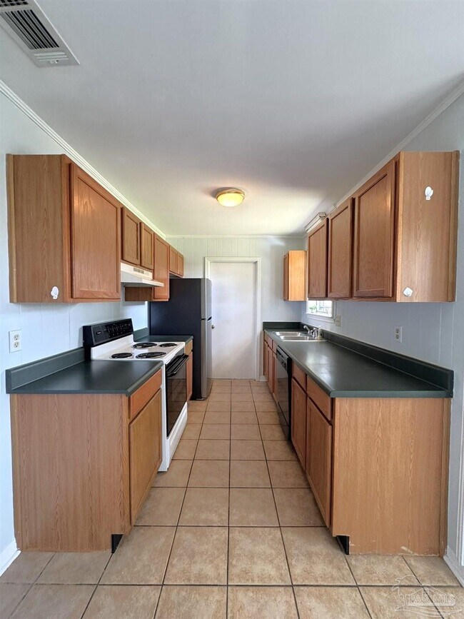 Foto del edificio - 4168 Danamar Dr