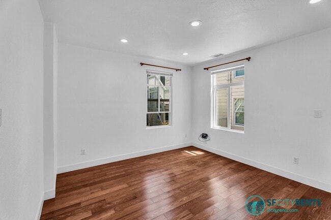 Building Photo - Bernal/St Mary's: Rare Remodeled Cottage w/ Washer/Dryer, Patio & Storage
