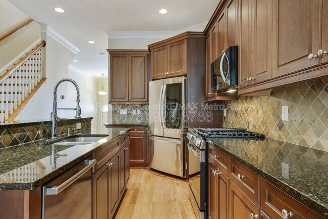 Foto del edificio - 2675 Rivers Edge Dr NE