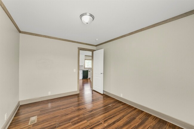 Foto del edificio - 1566 County Rd 610
