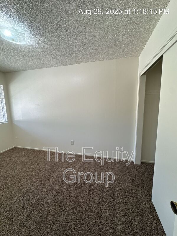 Building Photo - 2426 S Sallee St