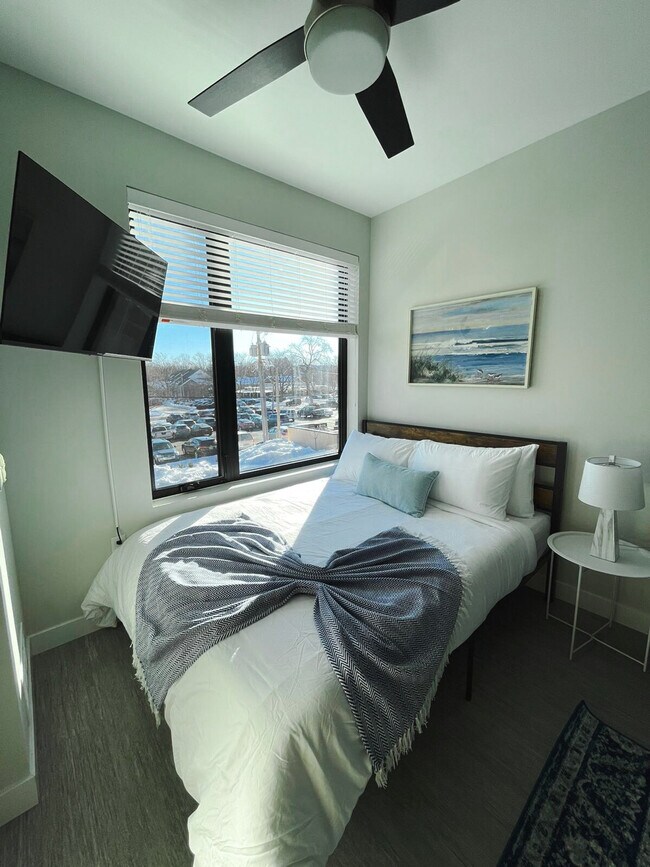 Foto del edificio - 2530 University Ave