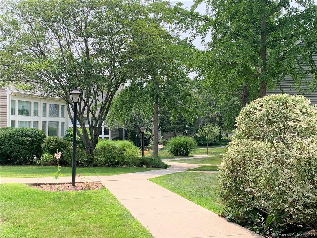 135 Turtle Bay Dr Unit 135, Branford, CT 06405 Condo for Rent in