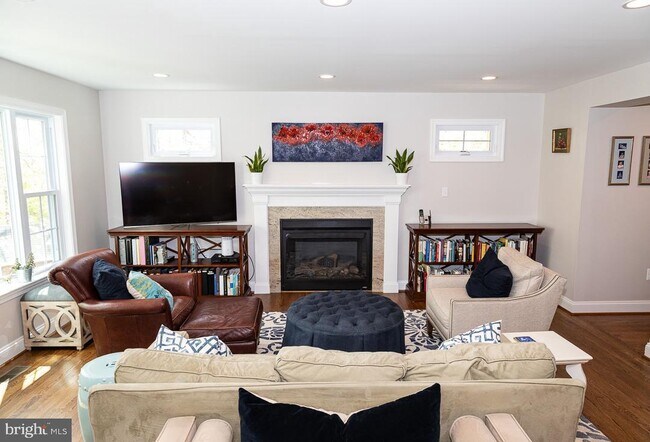 Foto del edificio - 21 N Edison St