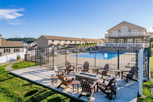 Interior Photo - Graycliff Luxury Townhomes