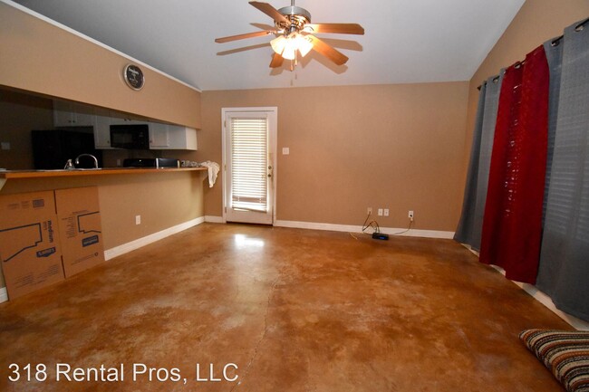 Foto del edificio - 3 br, 2 bath House - 2506 Creekwood Dr.