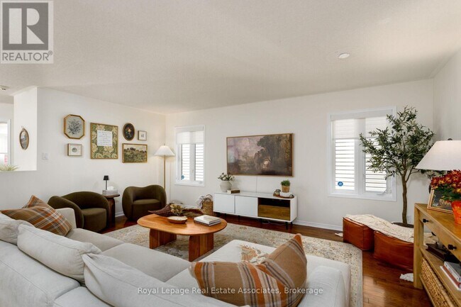 Building Photo - 7081 Walworth Ct