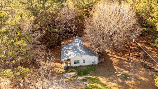 Foto del edificio - 2405 County Rd 2235