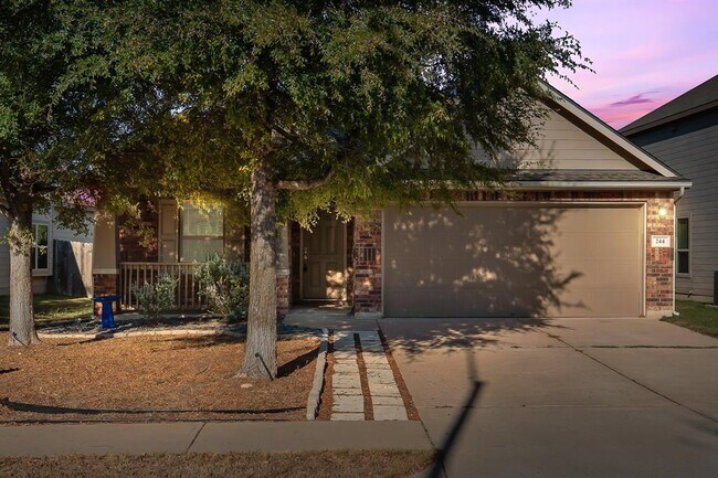 Building Photo - 244 Chickadee Ln