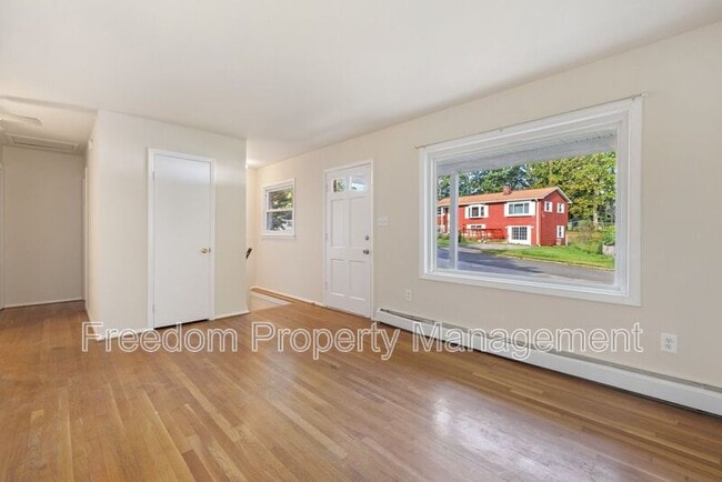 Foto del edificio - 14309 Fairmont Ct