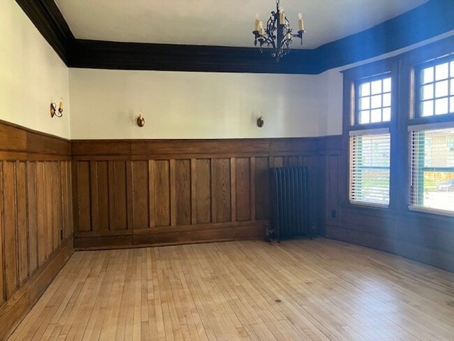 Building Photo - 906-908 N 34th Street