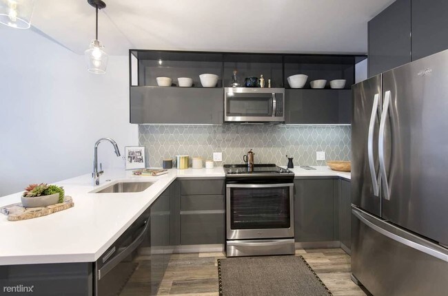 Building Photo - Studio, 1 bath Apartment - 219 Shawmut Ave A1