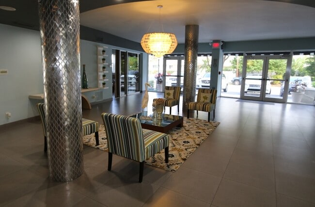 Main Lobby, Mail pickup area, residential office - 3250 NE 28th St