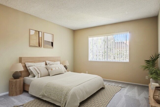 Building Photo - Natick Park