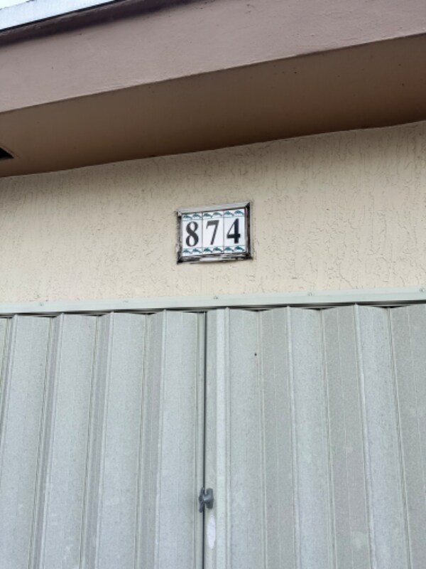 Foto del edificio - 874 E 27th St