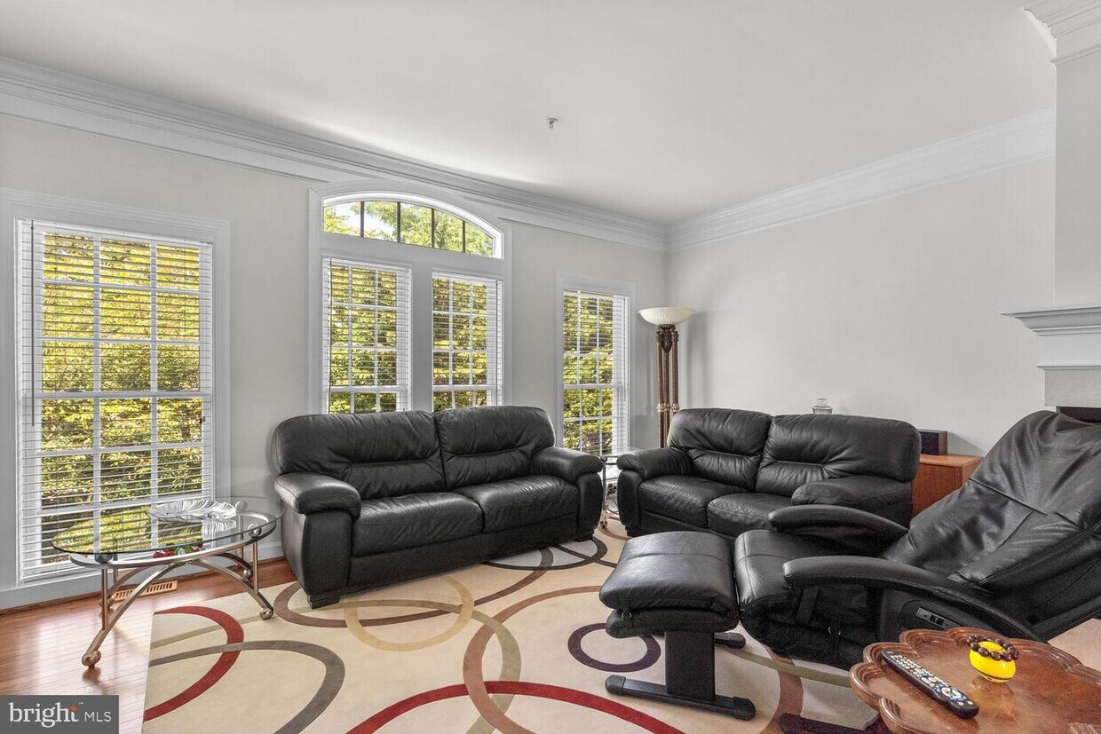 23620 General Store Dr, Clarksburg, MD 20871 Townhome Rentals in