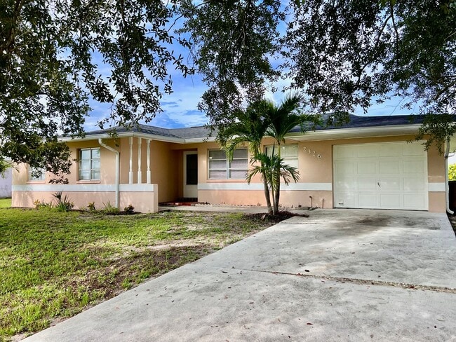 Photo - Live Comfortably in SE Cape Coral – Bright, Remodeled Home for Rent