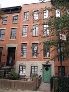 Primary Photo - 413 Pacific St