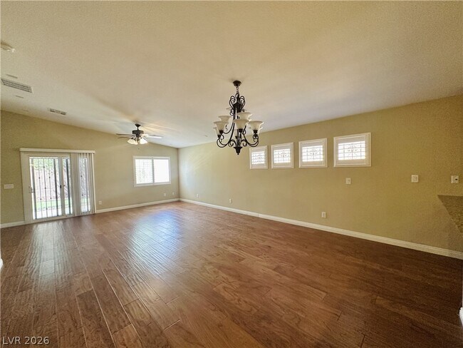 Building Photo - 4585 Grindle Point St
