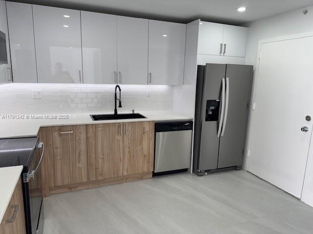 Foto principal - 2750 NE 183rd St
