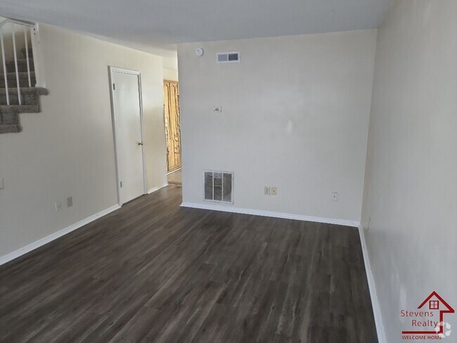 Building Photo - 1829 Stargazer Dr