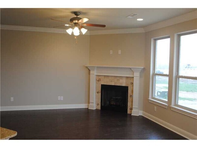 Foto del edificio - 1417 Gooseneck Ln