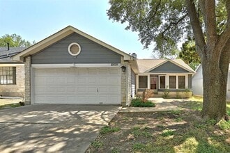 Building Photo - 8909 Romayne Ln