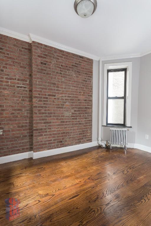 Building Photo - 72 W 108th St