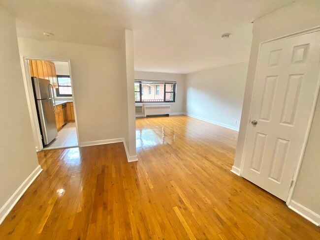 Building Photo - Rye Village Apartments
