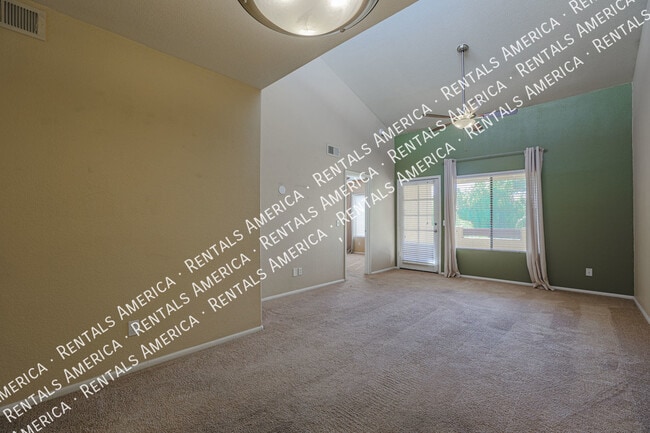 Building Photo - 7008 E Gold Dust Ave