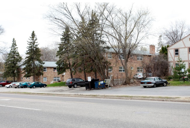 Building Photo - 2017 Commerce Blvd