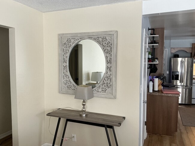 Building Photo - 2285 E Carriage Hill Dr