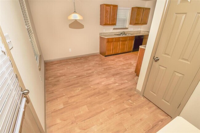 Foto del edificio - 2431 W Werrington Way
