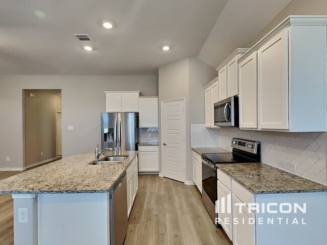 Building Photo - 714 Barbary Ln