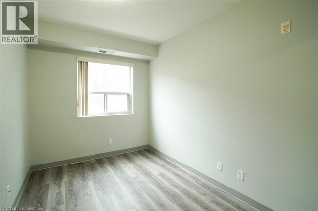 Building Photo - 593 Strasburg Rd
