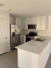 Building Photo - 21310 Offida Ln