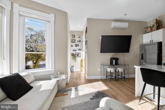 Building Photo - 459 Massachusetts Ave NW