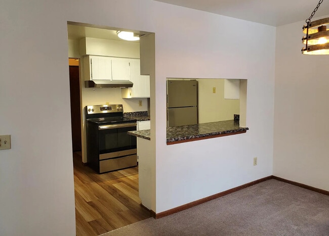 Building Photo - Georgetown Apartments