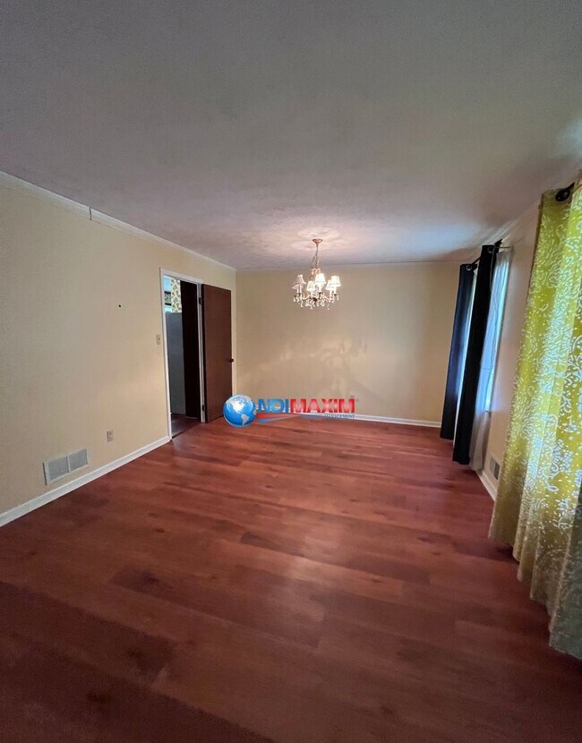 Building Photo - Nice all brick ranch home in Snellville