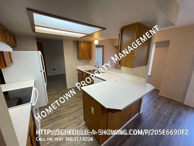 Foto del edificio - 9614 Espirit Ct SE