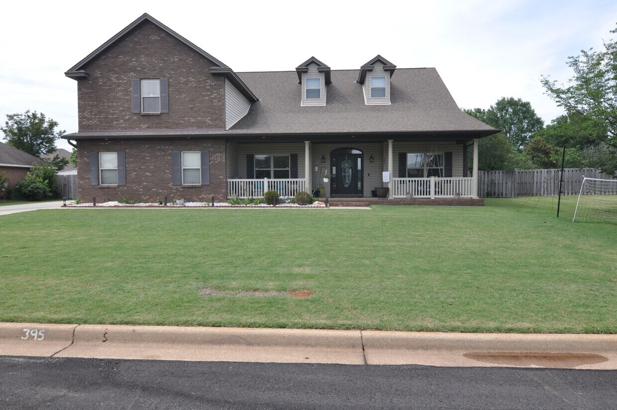 SUMMER FUN & MUST SEE House Rental in Prattville, AL