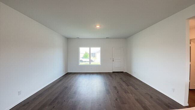 Foto del edificio - Beautiful new construction 3 bed, 2 bath home in Broken Arrow!