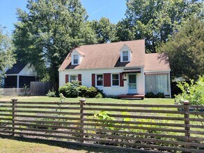 Building Photo - 7217 Margaret Ave