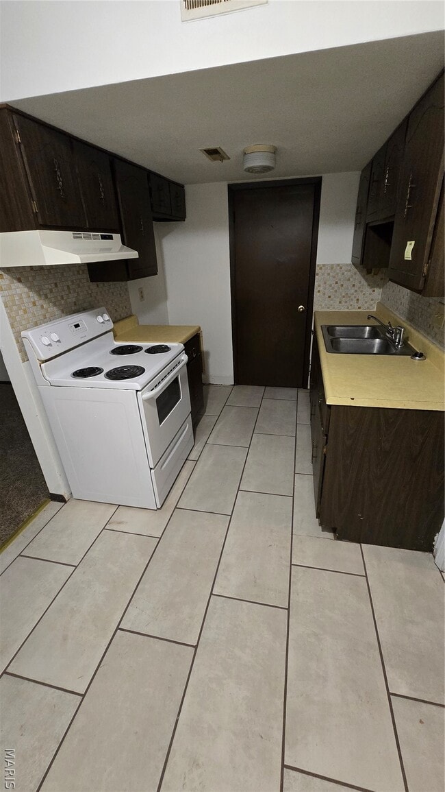 Building Photo - 1908 Muren Blvd