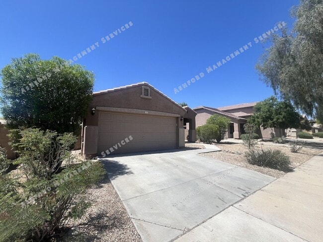 Building Photo - 2046 S 171st Dr