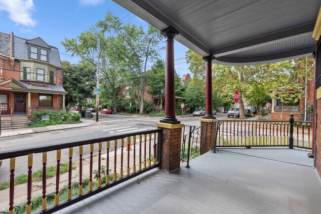 Building Photo - 501 S 44th St