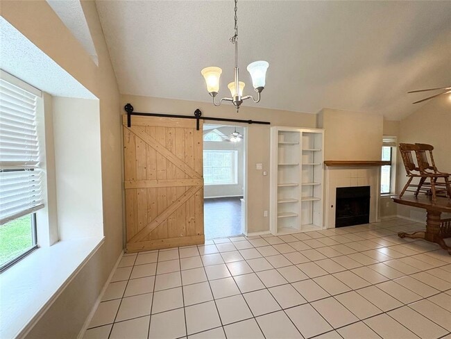 Building Photo - 3014 Cottonweed Trail